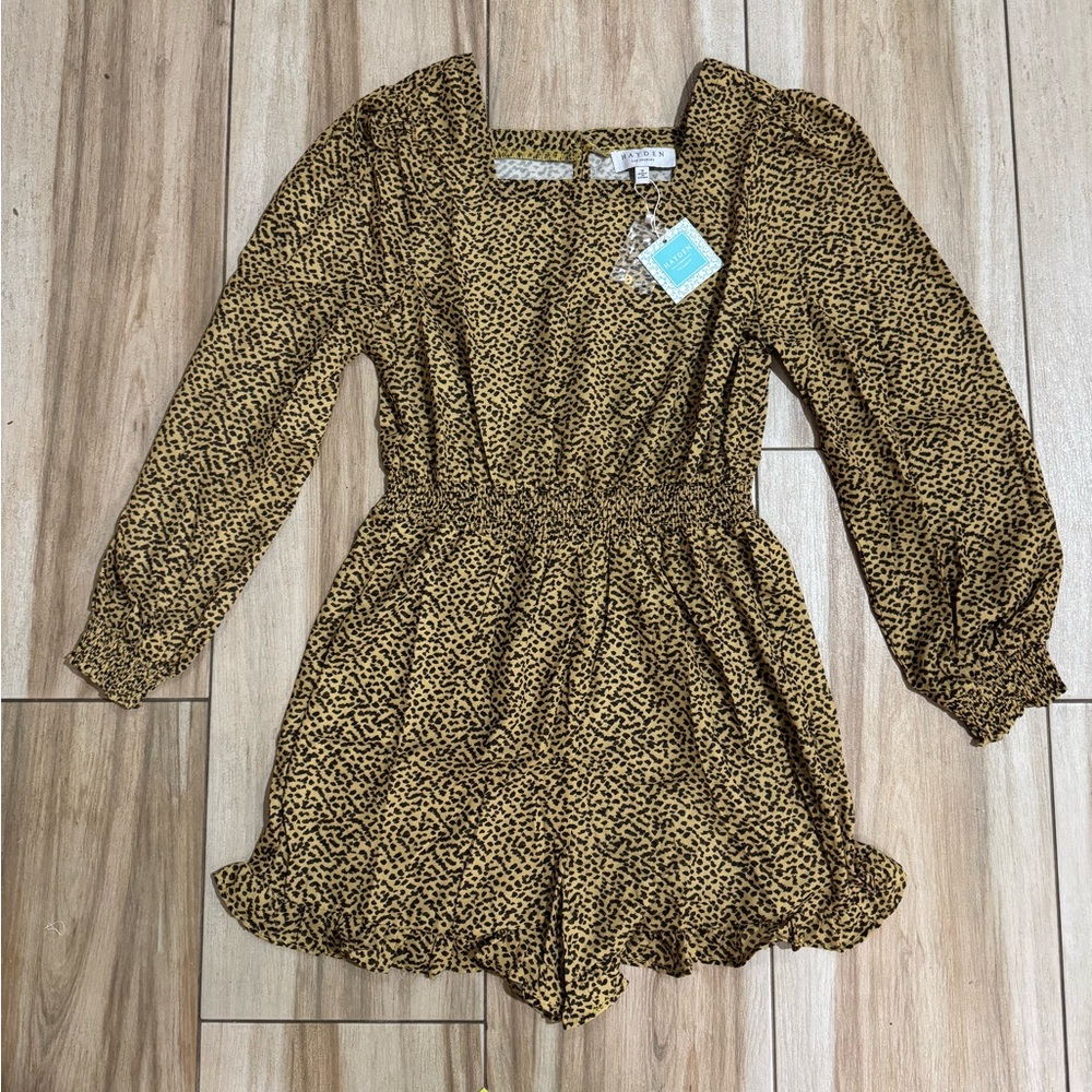 NWT Hayden Los Angeles Yellow Leopard Print Romper